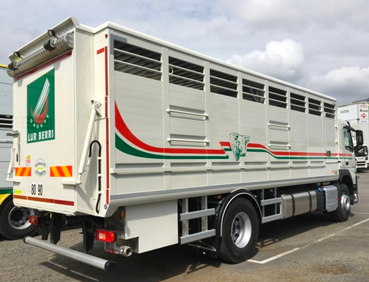 Camion B taill re PL I Sp cialistes Des B taill res Et Des B taill res Camion B taill re PL I Sp cialistes Des B taill res Et Des B taill res
